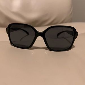 Womens Proxy Oakley sunglasses.